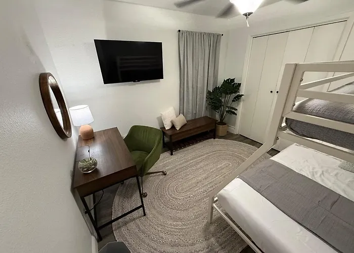 Ferienhaus Worth Hideaway With Pool And Games